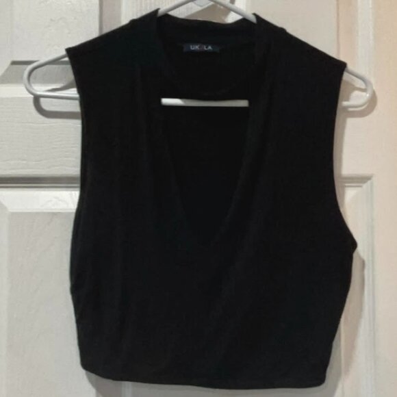 Brand New Black UK2LA Crop Top Size M/L NWOT - Picture 1 of 6